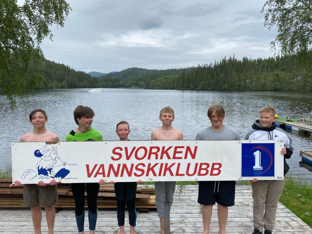 Vannskikjøring
